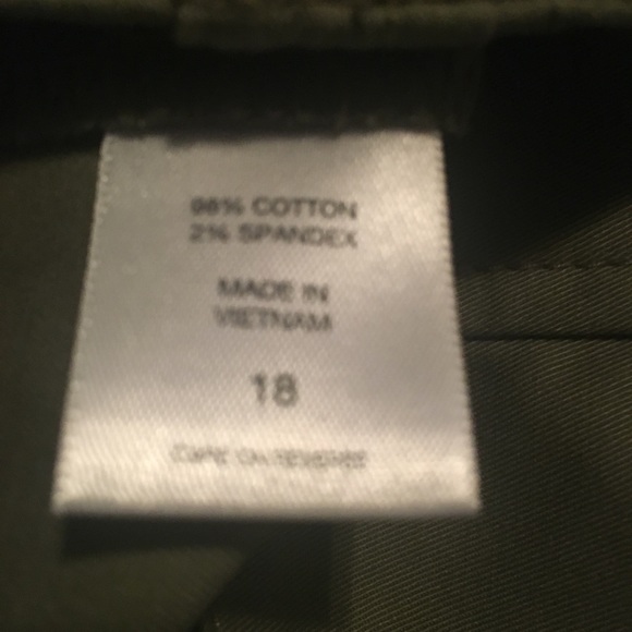 Olive green skirt - Picture 6 of 6